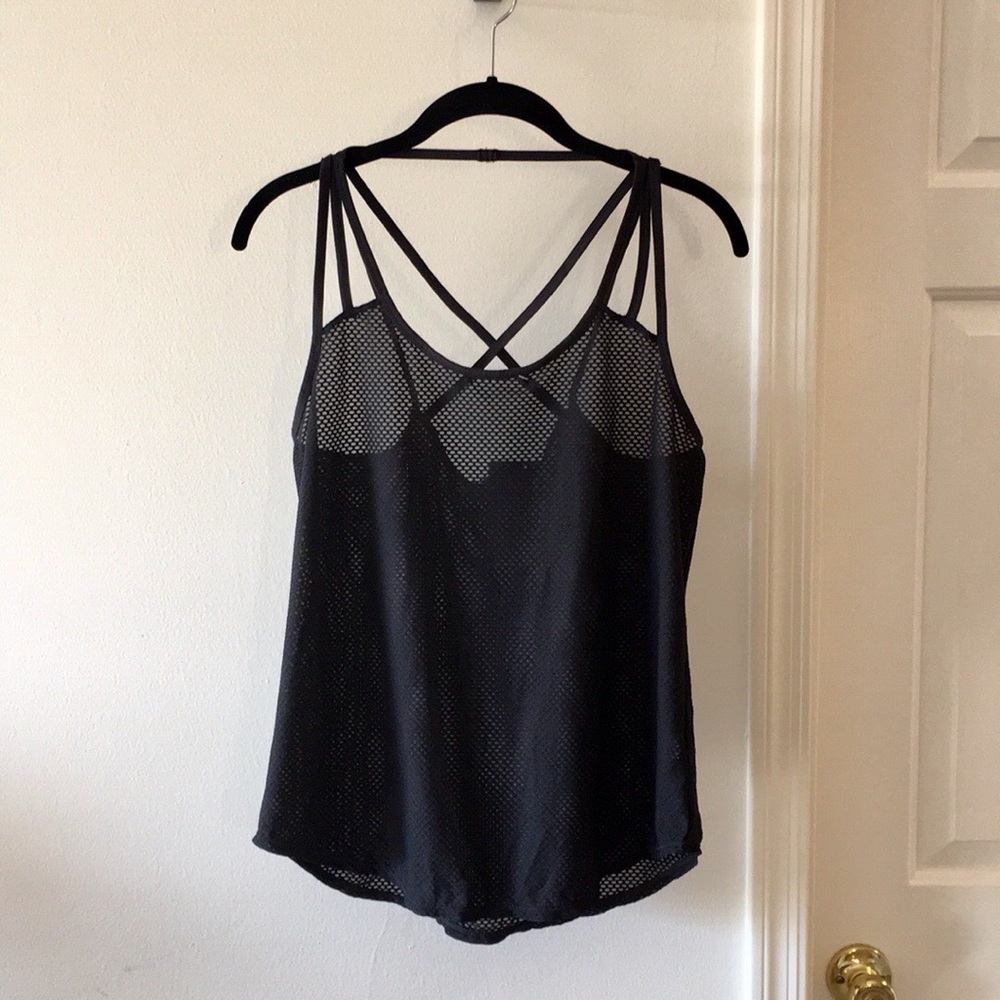 Athleta Tank Top NWT Medium Athleta Black Tank Top